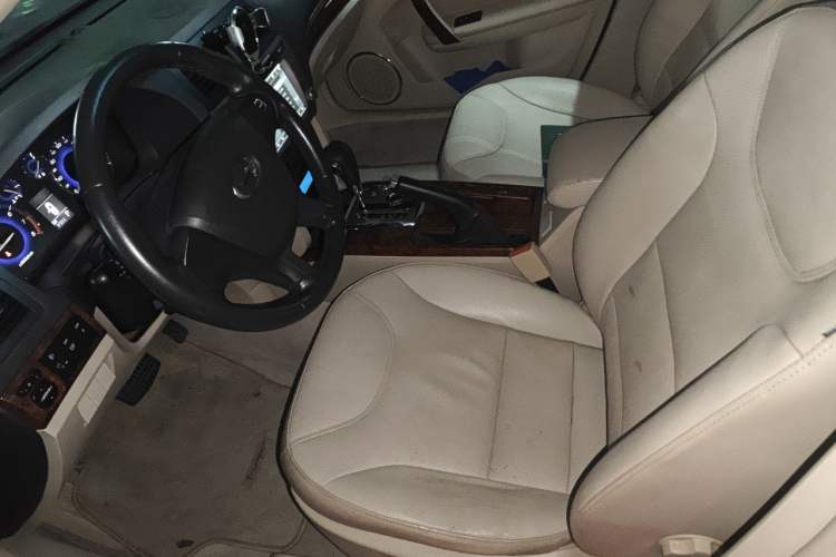 Used GAC Trumpchi GA5 2011 2.0L Automatic Elite Edition Left Front Seat