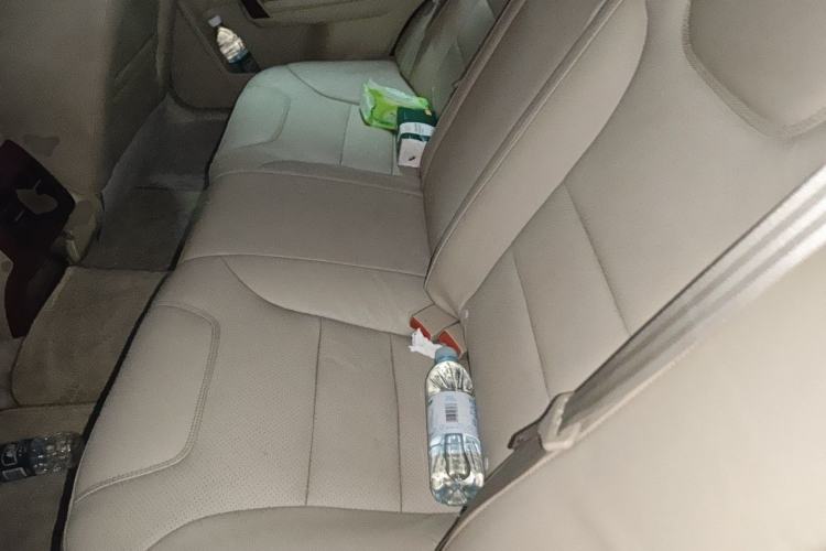 Used GAC Trumpchi GA5 2011 2.0L Automatic Elite Edition Left Rear Seat