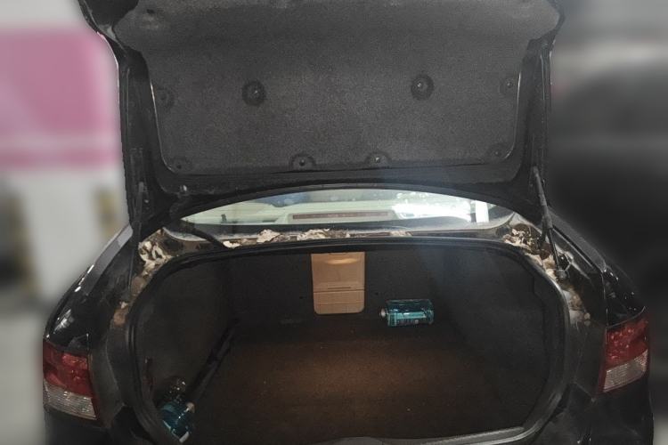 Used GAC Trumpchi GA5 2011 2.0L Automatic Elite Edition Trunk