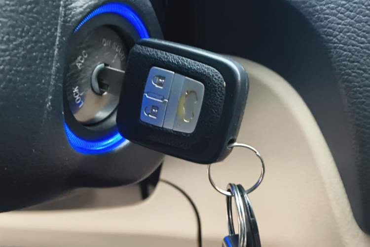 Used GAC Trumpchi GA5 2011 2.0L Automatic Elite Edition Vehicle Key