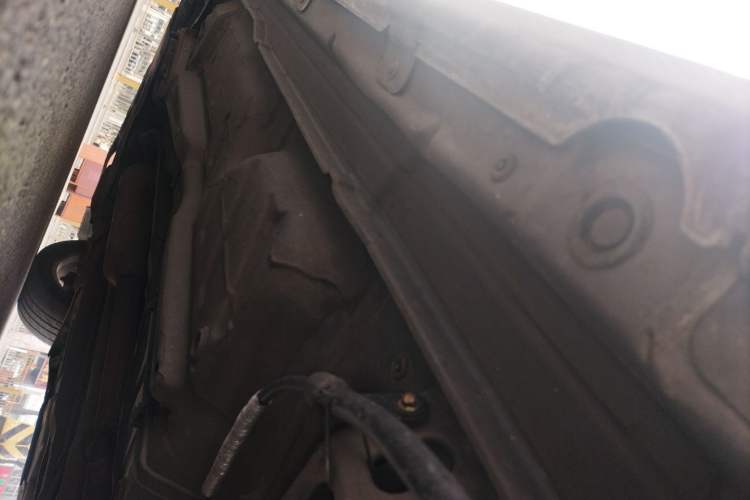 Used GAC Trumpchi GA5 2011 2.0L Manual Elite Edition Chassis Rear Left