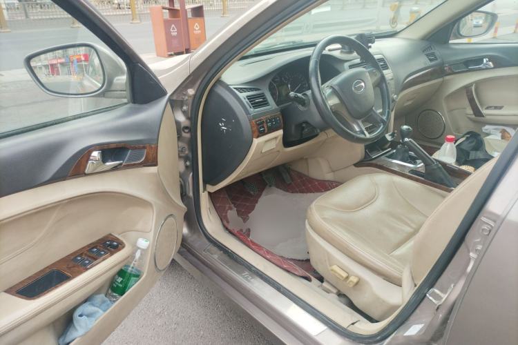 Used GAC Trumpchi GA5 2011 2.0L Manual Elite Edition Driver Seat