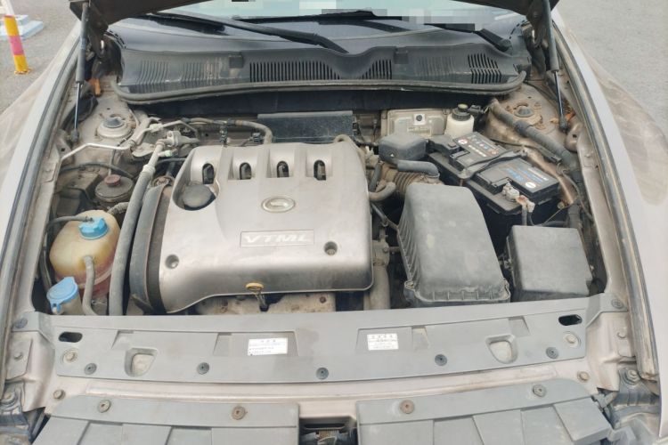 Used GAC Trumpchi GA5 2011 2.0L Manual Elite Edition Engine Bay