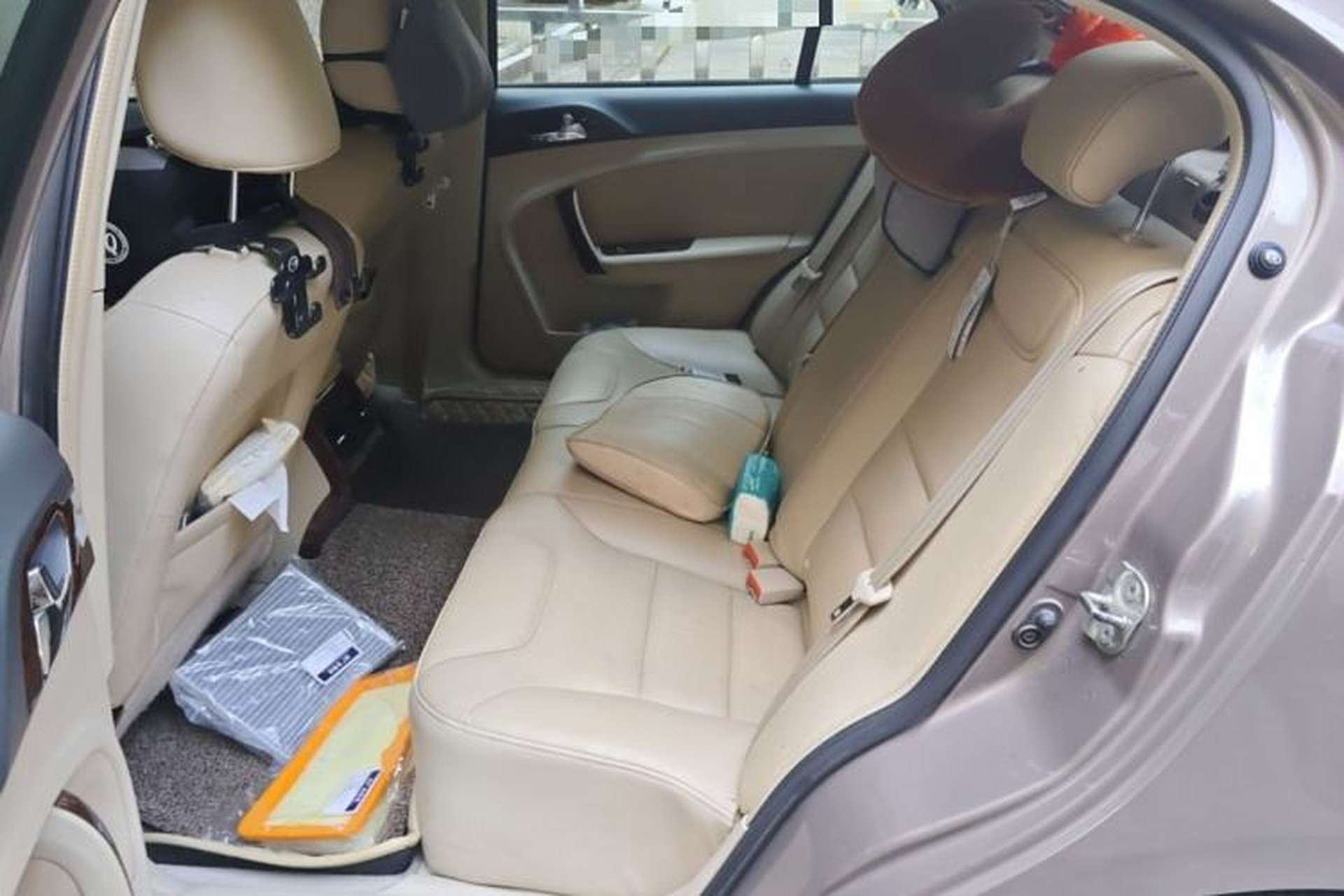 Used GAC Trumpchi GA5 2011 2.0L Automatic Elite Edition Left Rear Seat