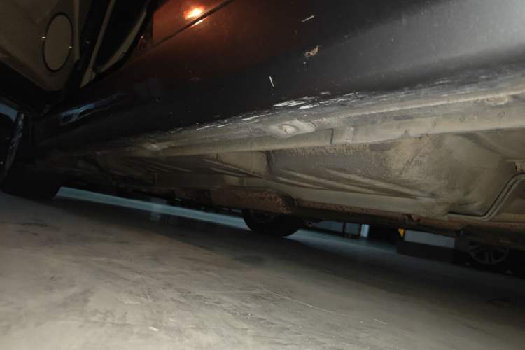 Used GAC Trumpchi GA5 2011 2.0L Automatic Elite Edition Chassis Rear Left