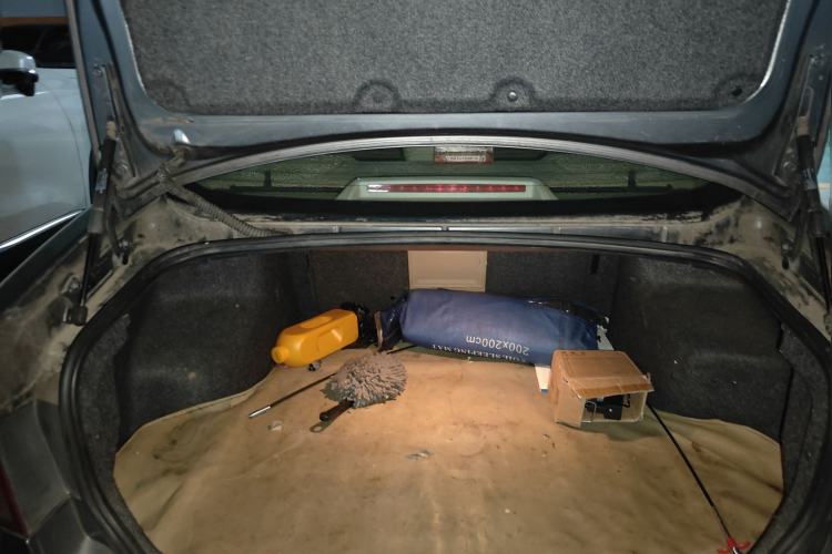 Used GAC Trumpchi GA5 2011 2.0L Automatic Elite Edition Trunk