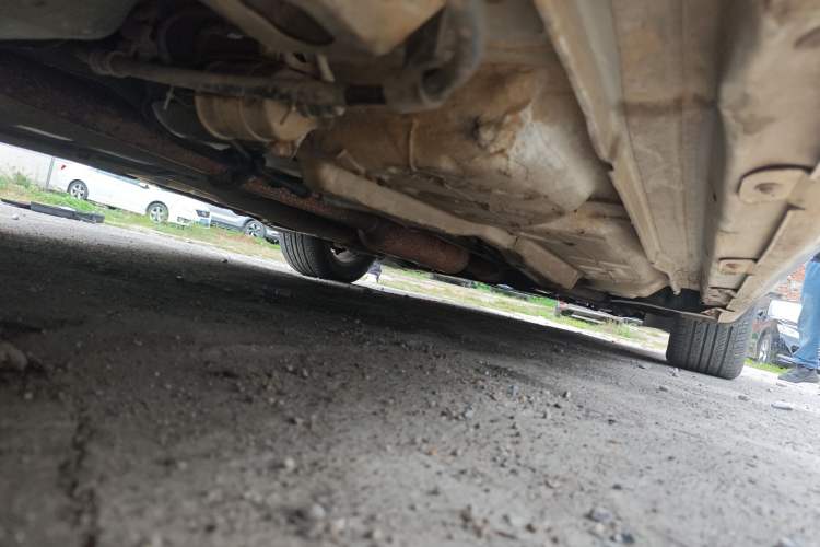 Used GAC Trumpchi GA5 2011 2.0L Automatic Elite Edition Chassis Rear Right