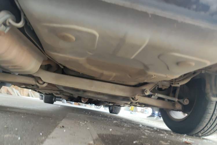 Used GAC Trumpchi GA5 2011 2.0L Automatic Elite Edition Chassis Rear