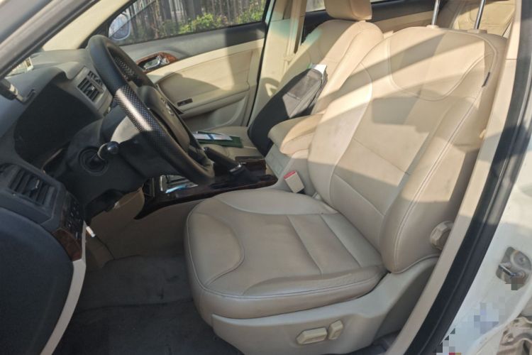 Used GAC Trumpchi GA5 2011 2.0L Automatic Elite Edition Left Front Seat