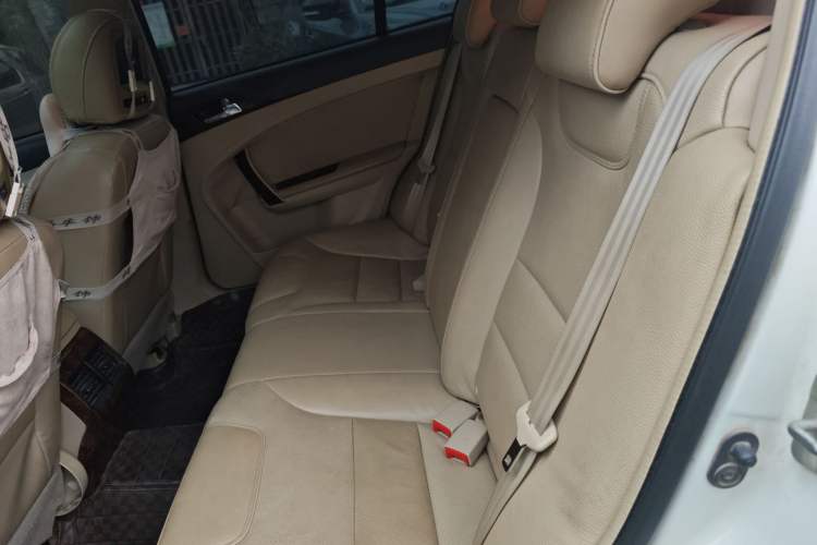 Used GAC Trumpchi GA5 2011 2.0L Automatic Elite Edition Left Rear Seat
