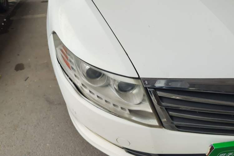 Used GAC Trumpchi GA5 2011 2.0L Automatic Elite Edition Right Front Headlight