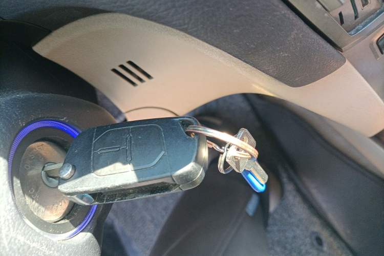 Used GAC Trumpchi GA5 2011 2.0L Automatic Luxury Edition Vehicle Key