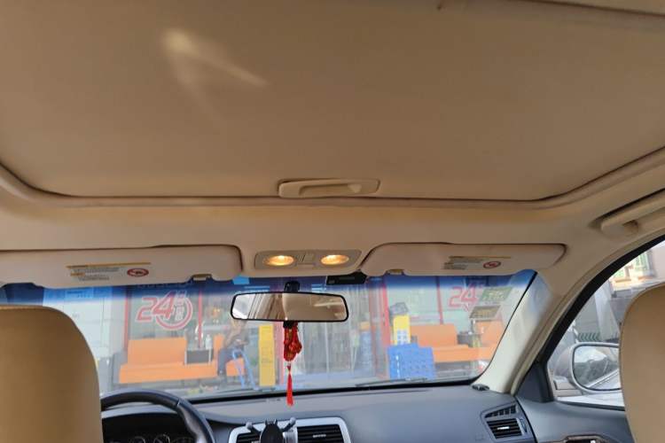 Used GAC Trumpchi GA5 2011 2.0L Automatic Elite Edition Headliner