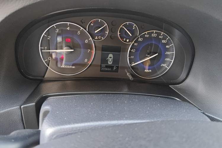 Used GAC Trumpchi GA5 2011 2.0L Automatic Elite Edition Odometer Close Up