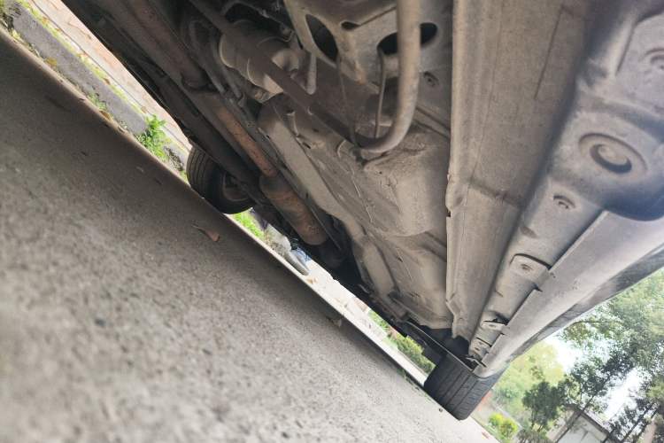 Used GAC Trumpchi GA5 2012 1.8L Manual Elite Model Chassis Rear Right
