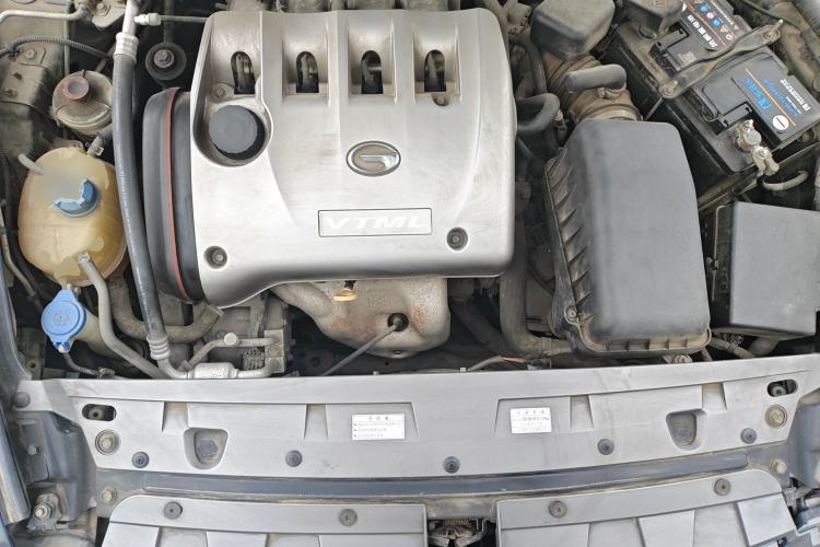 Used GAC Trumpchi GA5 2012 2.0L Automatic Elite Edition Engine Bay