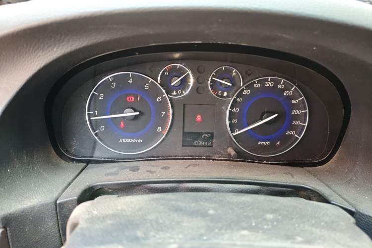 Used GAC Trumpchi GA5 2012 1.8L Manual Comfort Version Instrument Cluster