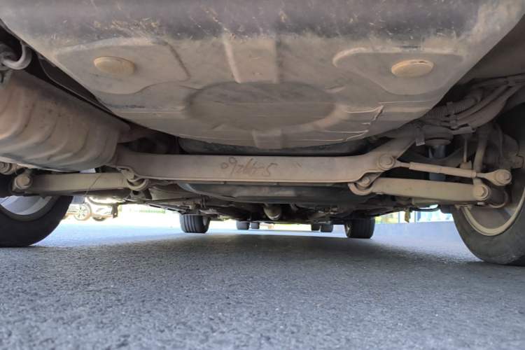 Used GAC Trumpchi GA5 2012 2.0L Manual Comfort Edition Chassis Rear