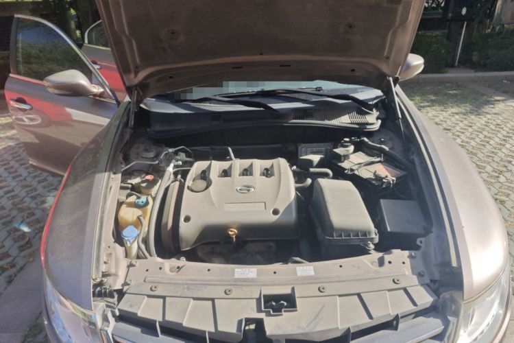 Used GAC Trumpchi GA5 2012 1.8L Manual Elite Model Engine Bay