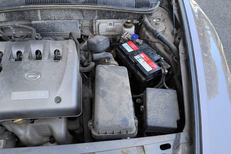 Used GAC Trumpchi GA5 2012 2.0L Manual Comfort Edition Engine Bay Left