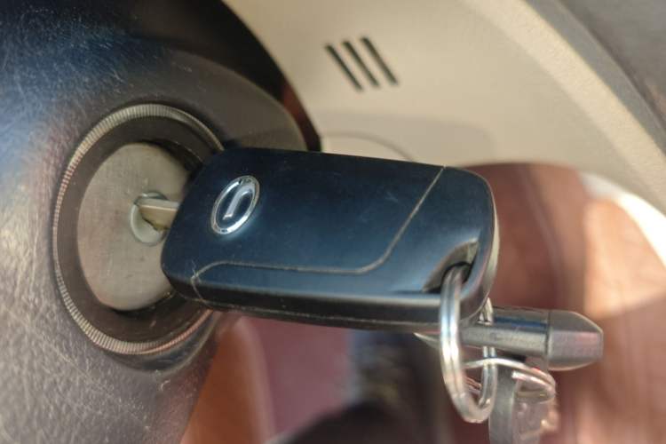Used GAC Trumpchi GA5 2012 1.8L Manual Elite Model Vehicle Key
