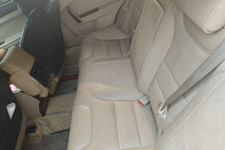 Used GAC Trumpchi GA5 2012 1.8L Manual Elite Model Left Rear Seat
