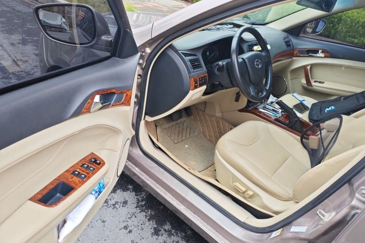 Used GAC Trumpchi GA5 2012 1.8L Automatic Luxury Model Driver Seat