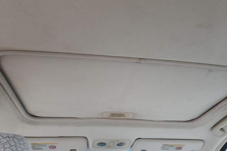 Used GAC Trumpchi GA5 2012 1.8L Manual Elite Model Headliner