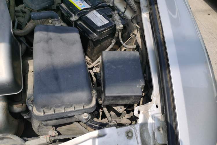 Used GAC Trumpchi GA5 2012 1.8L Manual Elite Model Engine Bay Left