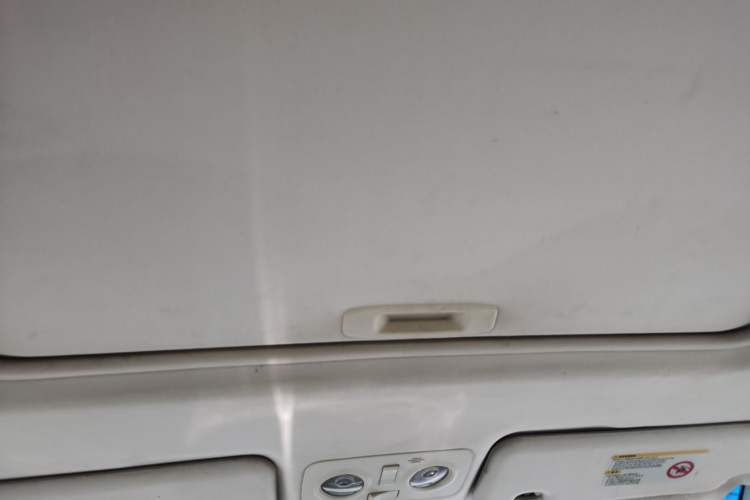 Used GAC Trumpchi GA5 2012 1.8L Manual Elite Model Headliner