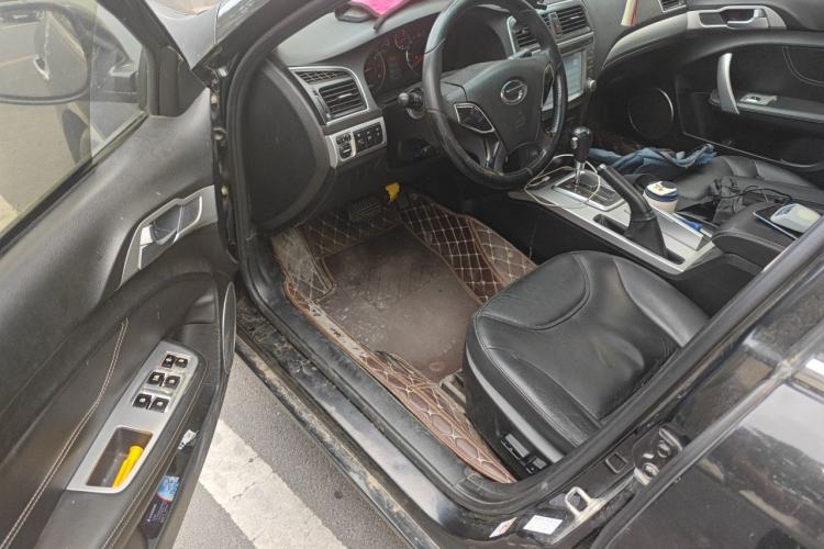 Used GAC Trumpchi GA5 2013 2.0L Automatic Elite Edition Driver Seat