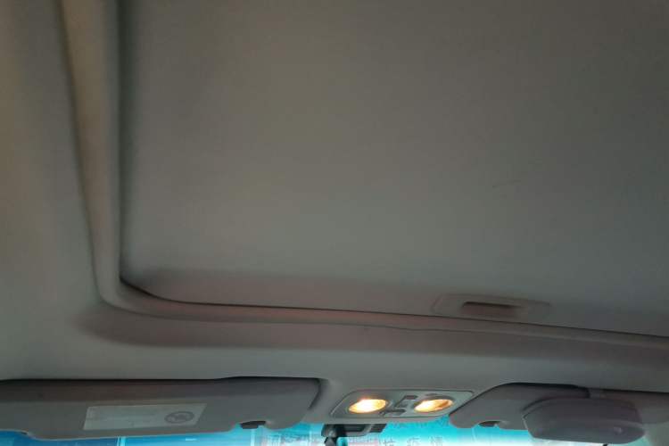 Used GAC Trumpchi GA5 2013 1.8T Automatic Elite Edition Headliner
