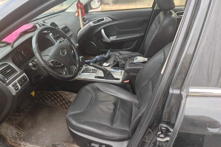 Used GAC Trumpchi GA5 2013 2.0L Automatic Elite Edition Left Front Seat