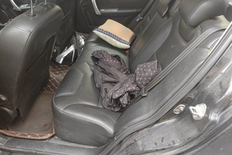 Used GAC Trumpchi GA5 2013 2.0L Automatic Elite Edition Left Rear Seat