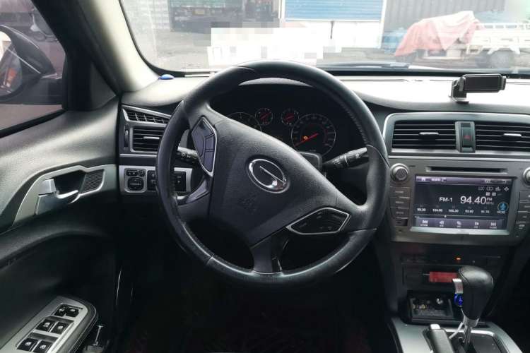 Used GAC Trumpchi GA5 2013 1.8T Automatic Elite Edition Steering Wheel