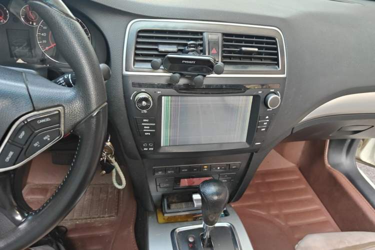 Used GAC Trumpchi GA5 2013 1.8T Automatic Comfort Edition Audio And AC Panel