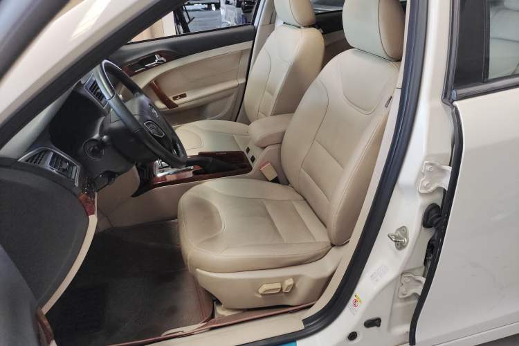 Used GAC Trumpchi GA5 2013 1.8L Automatic Luxury Model Left Front Seat