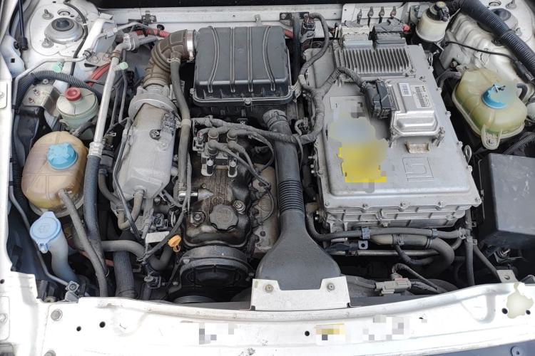 Used GAC Trumpchi GA5 New Energy 2015 Range-Extended Luxury Edition Engine Bay