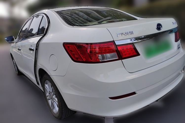 Used GAC Trumpchi GA5 New Energy 2015 Range-Extended Luxury Edition Rear Left 45 Deg