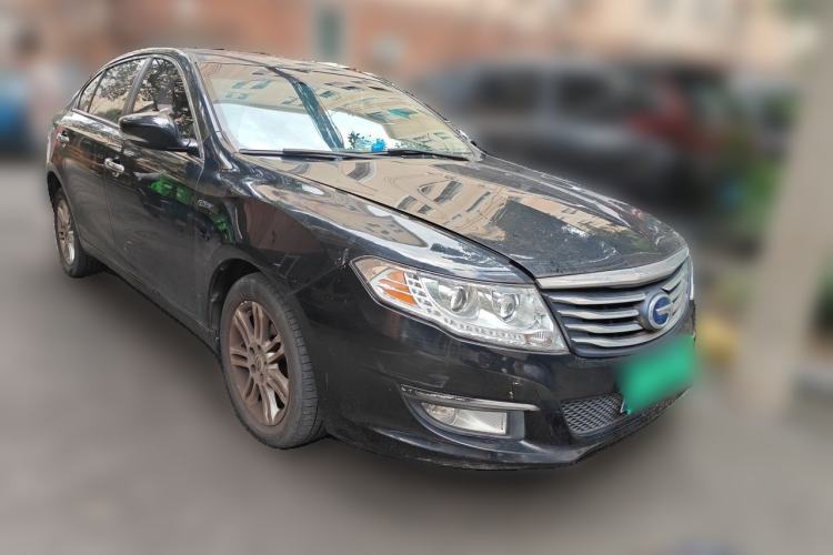 Used GAC Trumpchi GA5 New Energy 2016 PHEV Elite Edition Front Right 45 Deg