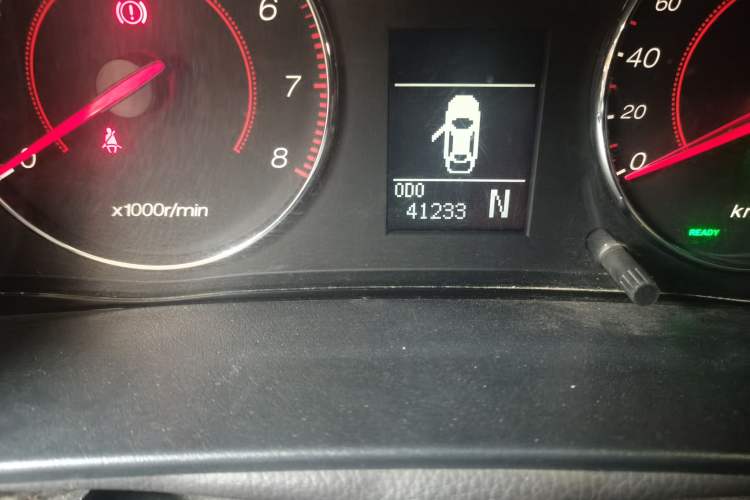 Used GAC Trumpchi GA5 New Energy 2016 PHEV Elite Edition Odometer Close Up