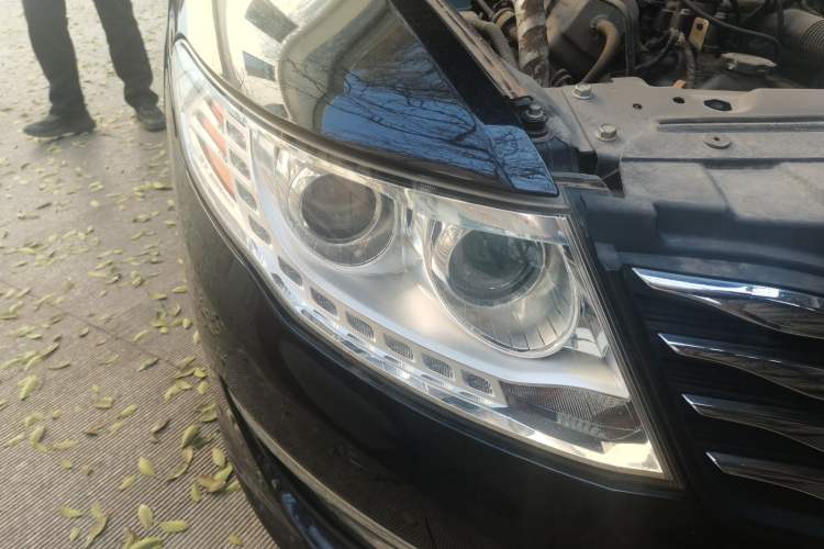 Used GAC Trumpchi GA5 New Energy 2016 PHEV Elite Edition Right Front Headlight