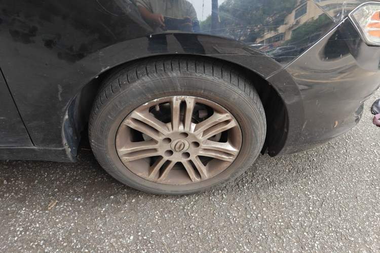 Used GAC Trumpchi GA5 New Energy 2016 PHEV Elite Edition Right Front Wheel Hub