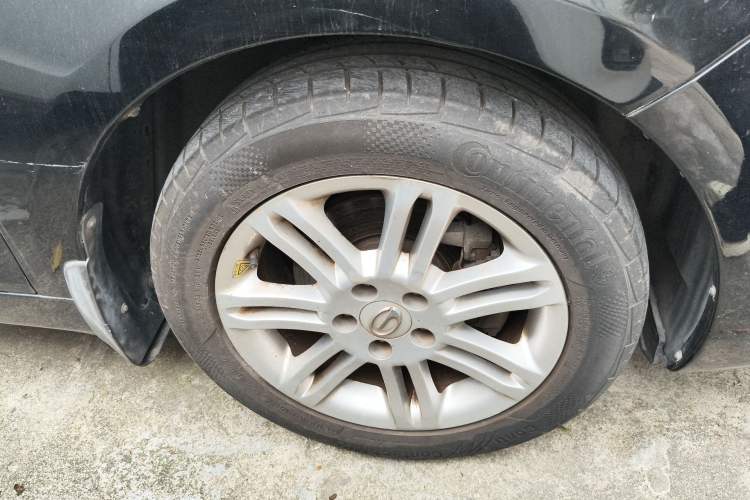 Used GAC Trumpchi GA5 New Energy 2016 PHEV Deluxe Edition Right Front Wheel Hub