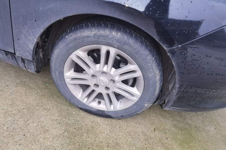 Used GAC Trumpchi GA5 New Energy 2016 PHEV Deluxe Edition Right Front Wheel Hub