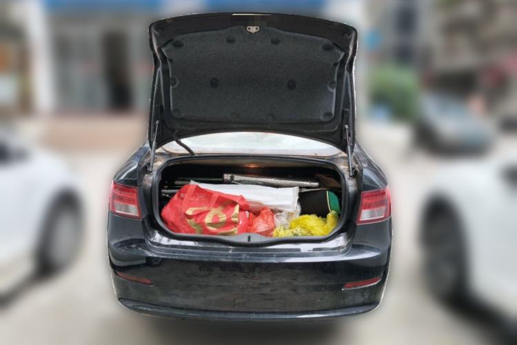 Used GAC Trumpchi GA5 New Energy 2016 PHEV Deluxe Edition Trunk