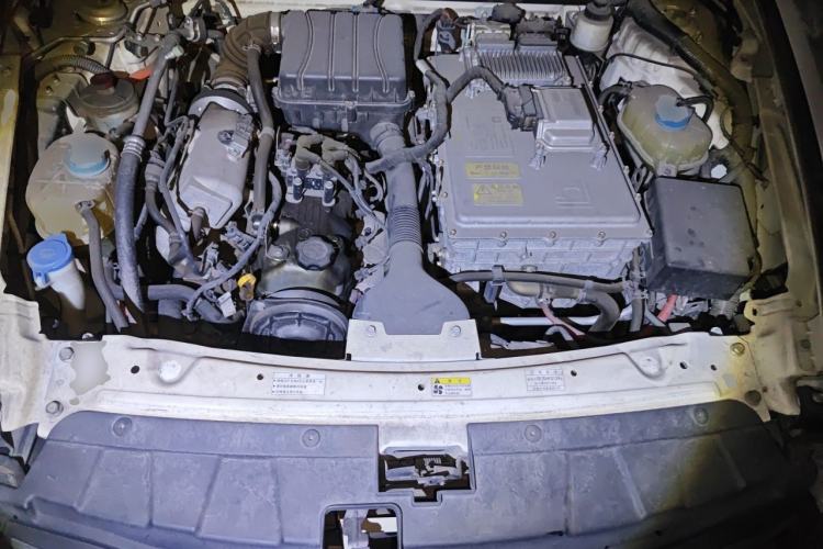 Used GAC Trumpchi GA5 New Energy 2016 PHEV Deluxe Edition Engine Bay