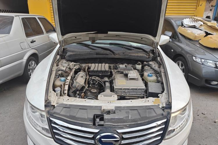 Used GAC Trumpchi GA5 New Energy 2016 PHEV Elite Edition Engine Bay