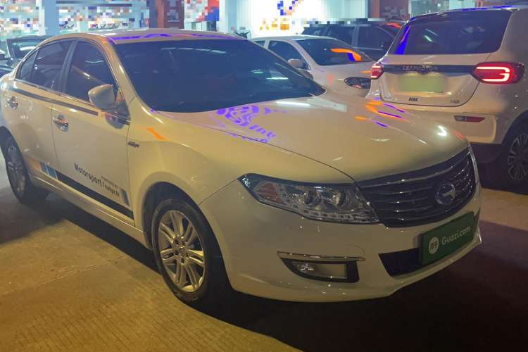 Used GAC Trumpchi GA5 New Energy 2016 PHEV Elite Edition Front Right 45 Deg