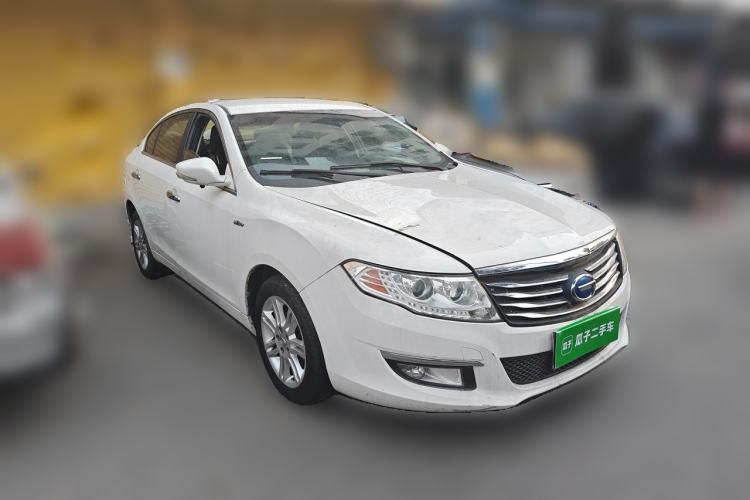 Used GAC Trumpchi GA5 New Energy 2016 PHEV Elite Edition Front Right 45 Deg